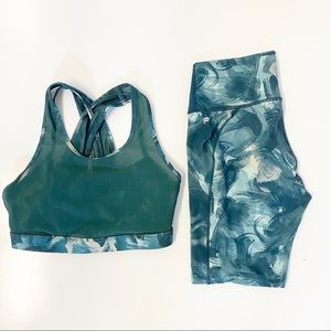 Fabletics | Sports Bra & Leggings Set
